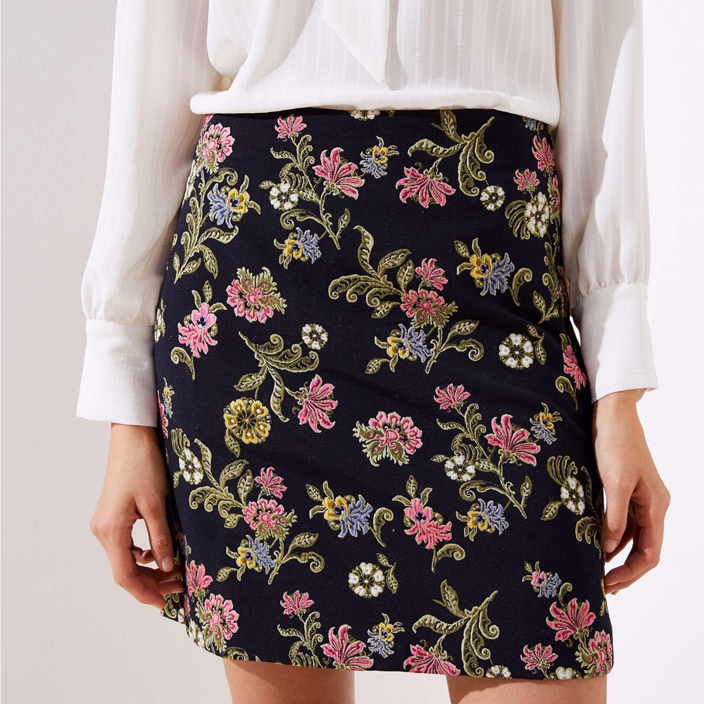 LOFT Floral Vine Jacquard Shift Skirt